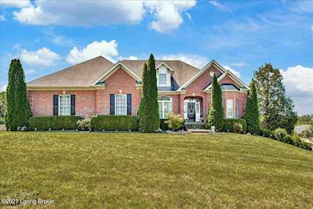 229 Oak Valley Dr Mt Washington, KY 40047