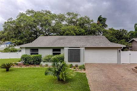10600 118th St Seminole, FL 33778