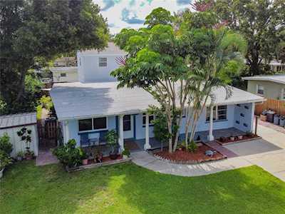 9481 55th WAY N Pinellas Park, FL 33782