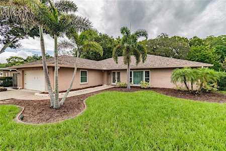 2190 Marquita Dr Dunedin, FL 34698
