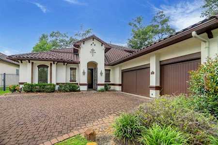 30 Wintress Drive The Woodlands, TX 77382