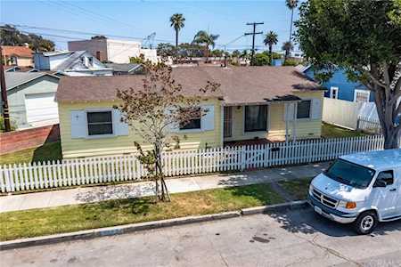 616 7th St Huntington Beach, CA 92648