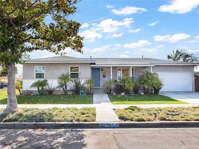 701 Firmona Ave Redondo Beach, CA 90278