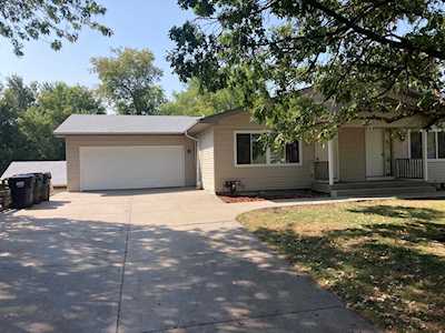 220-230 99th Avenue NW Coon Rapids, MN 55433