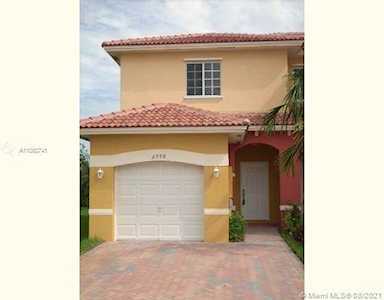 2998 NW 35th Ave #2998 Lauderdale Lakes, FL 33311