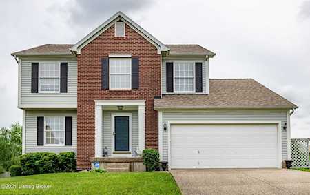 6613 Rockview Way Louisville, KY 40299