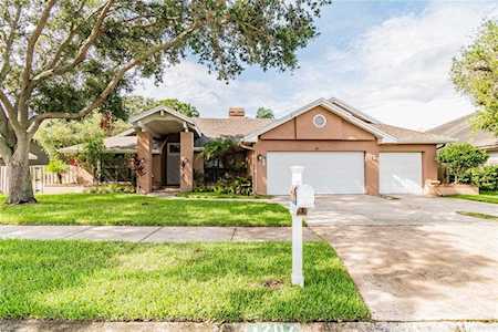 1207 Huntington Ln Safety Harbor, FL 34695