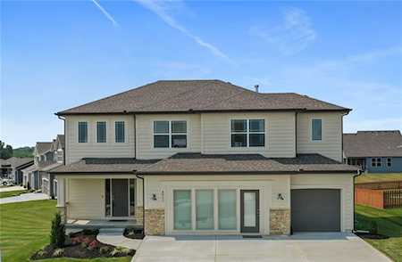 9211 NE 111th Place Kansas City, MO 64157