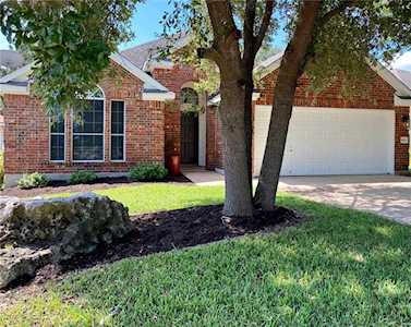 6013 Salcon Cliff DR Austin, TX 78749