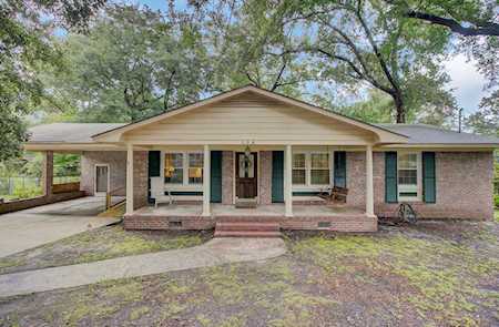 104 Partridge Circle Summerville, SC 29483