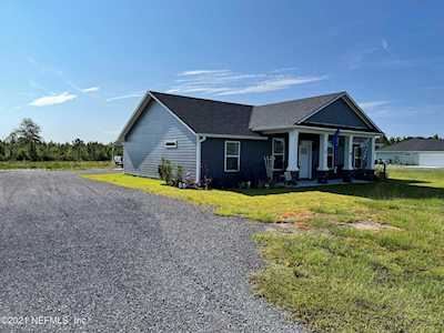 18876 County Road 127 Glen St. Mary, FL 32040