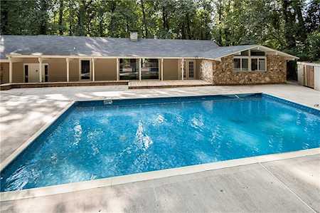 5270 Riverview Rd Atlanta, GA 30327
