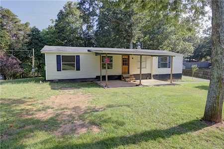60 Country Ln SW Cartersville, GA 30120