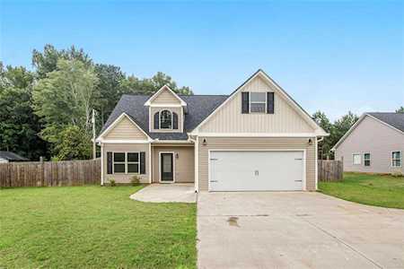 268 Cranbrooke Dr Dallas, GA 30157