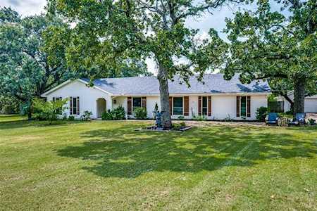 7540 Bursey Road S North Richland Hills, TX 76182