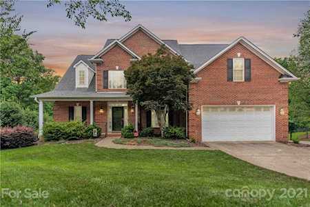 5088 Cramer Woods Dr Gastonia, NC 28056