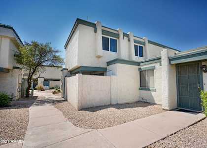 9058 N 51st Lane Glendale, AZ 85302