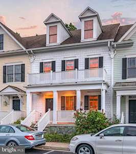 9524 Ament St Silver Spring, MD 20910