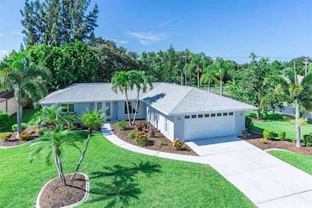 1132 Olga Ct Venice, FL 34293
