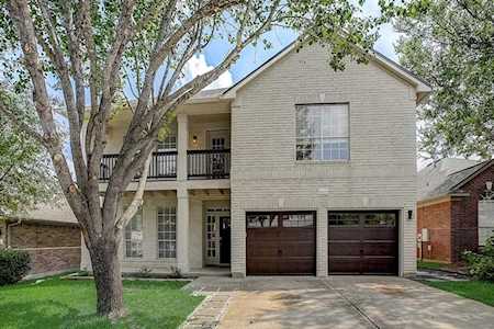4525 Hibiscus Valley DR Austin, TX 78739