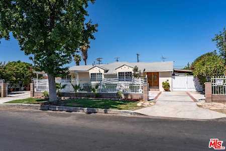 8101 Radford Ave North Hollywood, CA 91605