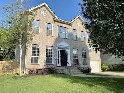 159 Waters Edge Ln Hendersonville, TN 37075