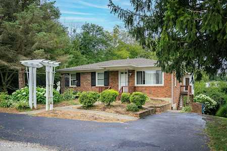 1409 Lakeside Pl La Grange, KY 40031