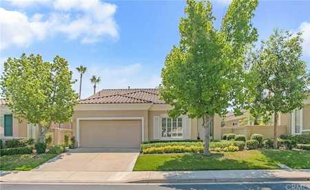 21522 Andorra Mission Viejo, CA 92692