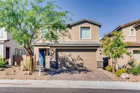 921 Bluebell Brook St Henderson, NV 89052