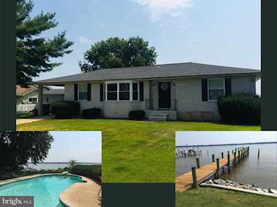 40475 Beach Dr Mechanicsville, MD 20659