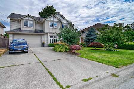 12224 194A Street Pitt Meadows, BC V3Y 2M9