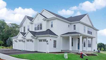 733 Derby Ln Barrington, IL 60010
