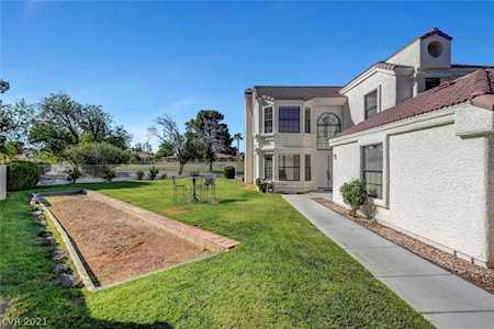 5269 Crooked Valley Dr Las Vegas, NV 89149