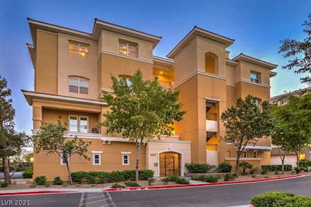 9207 Tesoras Dr #401 Las Vegas, NV 89144