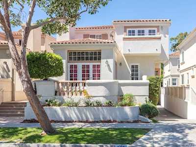 225 N Irena Avenue #1 Redondo Beach, CA 90277