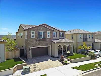 2672 Wadsworth St Carlsbad, CA 92010