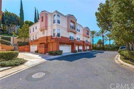 8032 E Venice Way Anaheim Hills, CA 92808