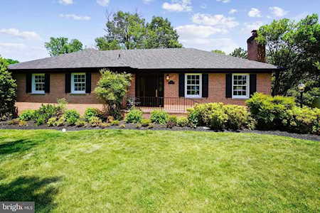 1431 Janneys Ln Alexandria, VA 22302