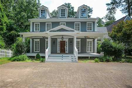 4857 Fox Run Ln SE Marietta, GA 30067