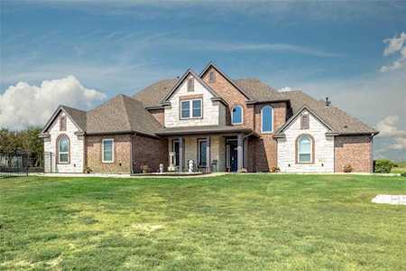 4900 H Lively Road Ponder, TX 76259