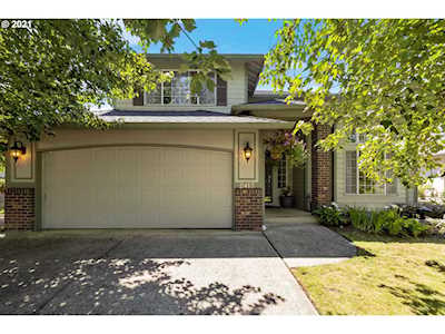 2413 SE 183rd Loop Vancouver, WA 98683