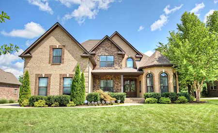 1619 Fairhaven Ln Murfreesboro, TN 37128