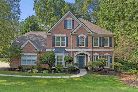 1205 Briers Creek Dr Alpharetta, GA 30004