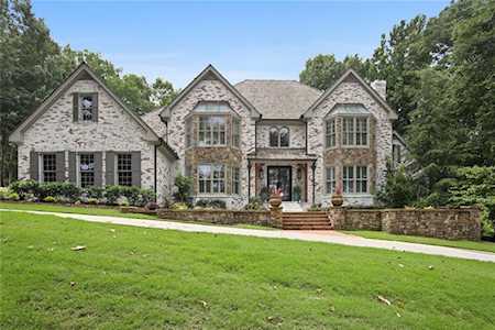 8240 Habersham Waters Rd Sandy Springs, GA 30350