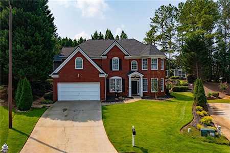1060 Fieldgate Ln Roswell, GA 30075