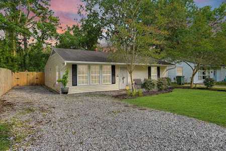 1131 Dickson Ave Hanahan, SC 29410