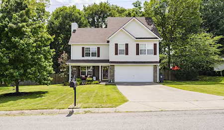211 Sam Davis Dr Smyrna, TN 37167