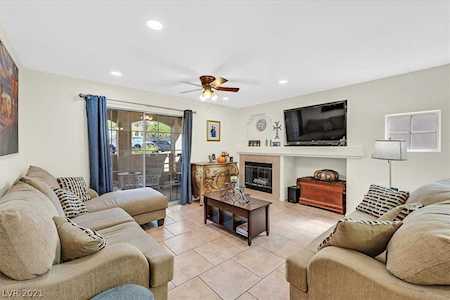 1851 Hillpointe Rd #812 Henderson, NV 89074
