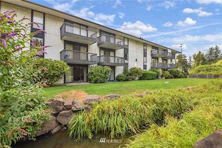 19411 56th Ave W #115 Lynnwood, WA 98036
