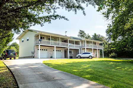 148 Rolling Acres Way Maryville, TN 37801